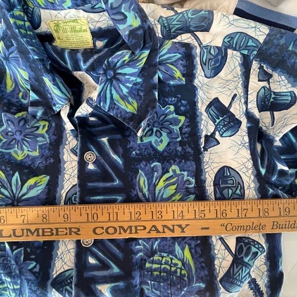 UI Makai Blue Floral Tiki Panel Hawaiian Short Sleeve Button Down Shirt Small - Picture 5 of 5